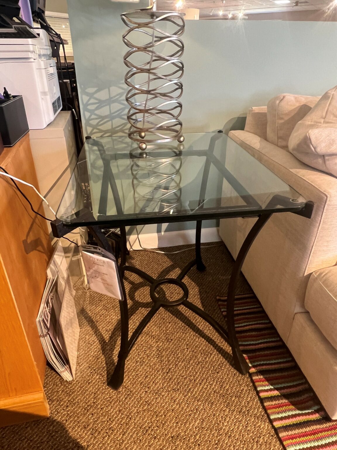 Sutton End Table | Pierce Furniture